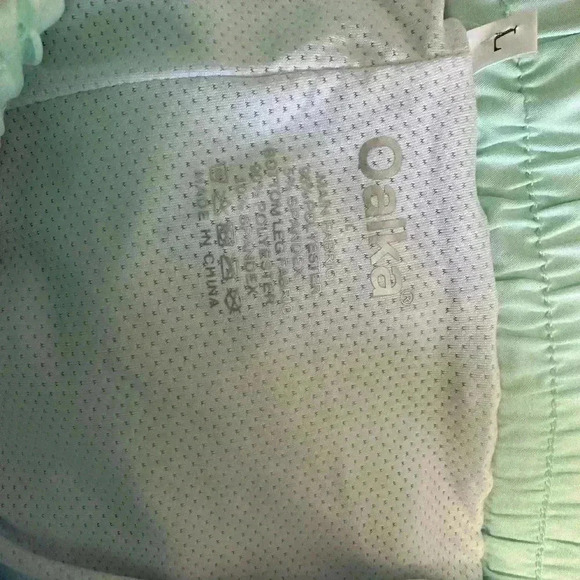 117. Oalka Women's Quick Dry Running Shorts Lined Workout Shorts with Pocket - Picture 3 of 6